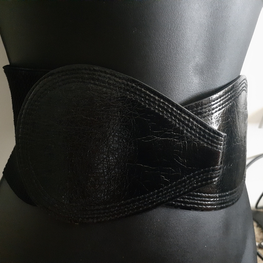 Oversized Faux Leather Belt